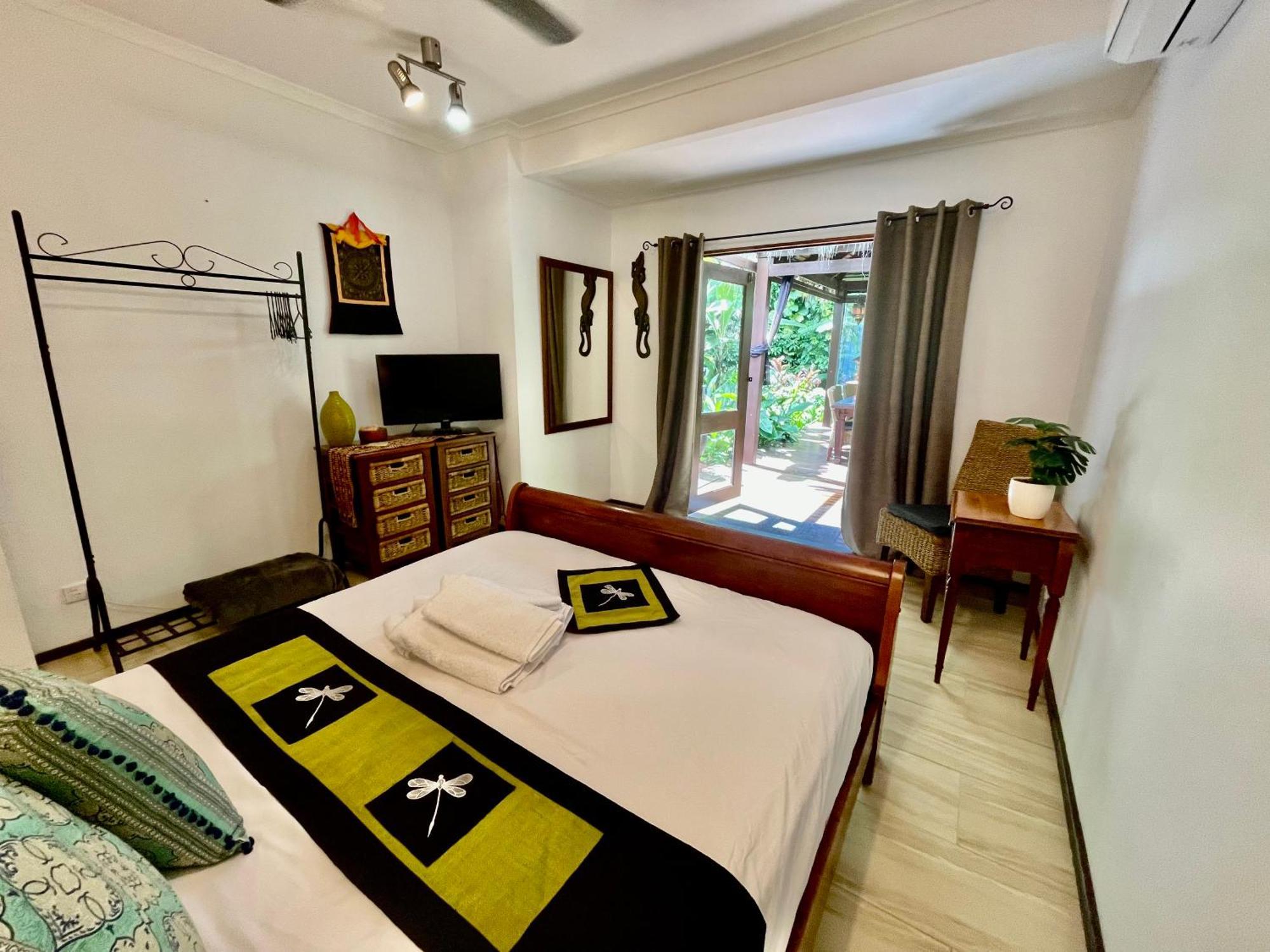 Karinya Hotel Clifton Beach Buitenkant foto